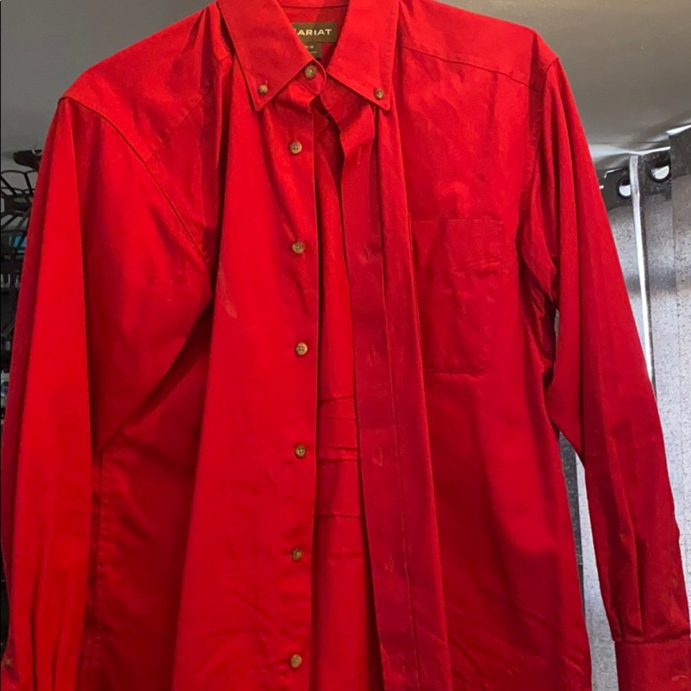 Men’s Ariat button down shirt